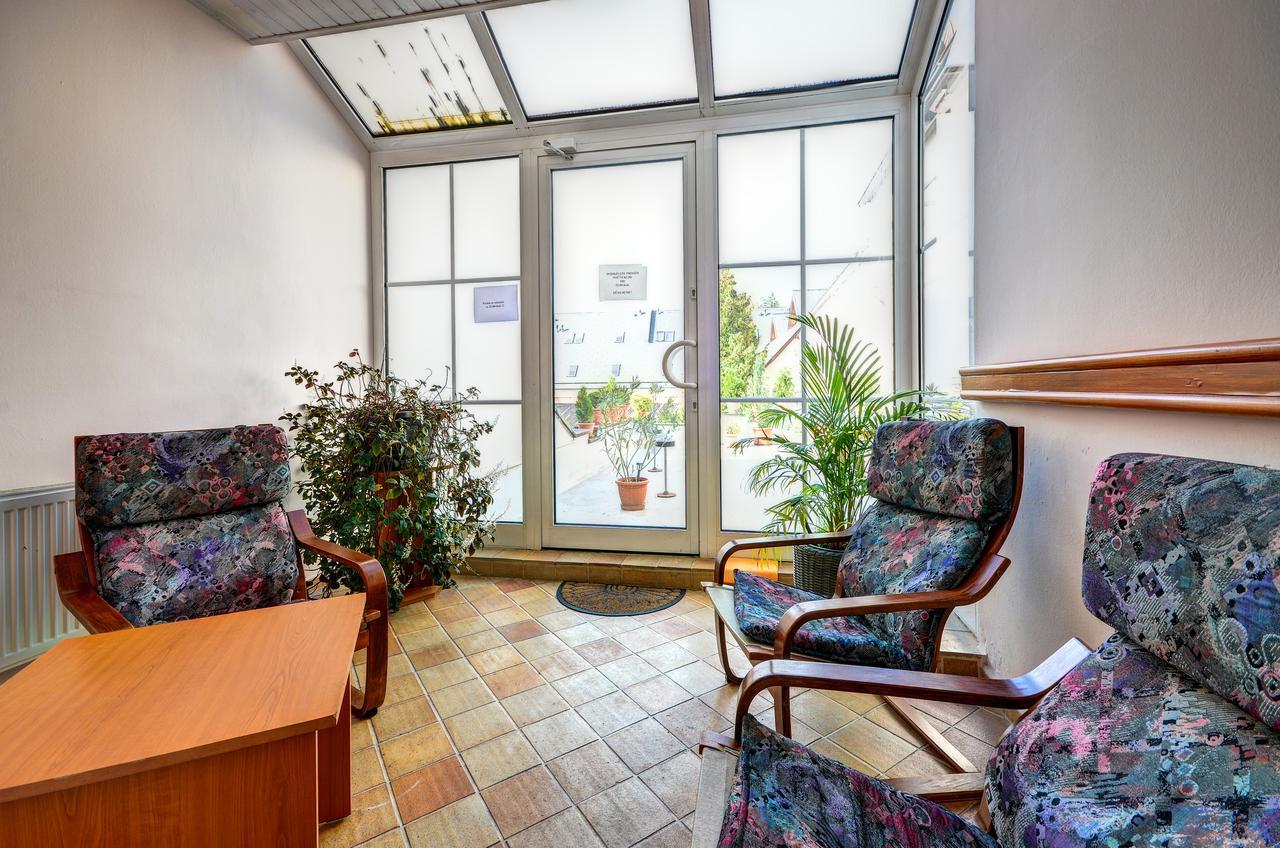 Hotel Pizzeria Istria Velké Losiny Exteriör bild